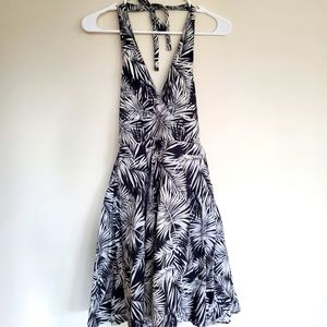 Women's H&M Tropical Summer Flowy Halter Dress
